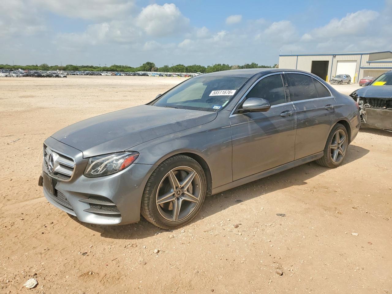 2017 Mercedes-Benz E 300