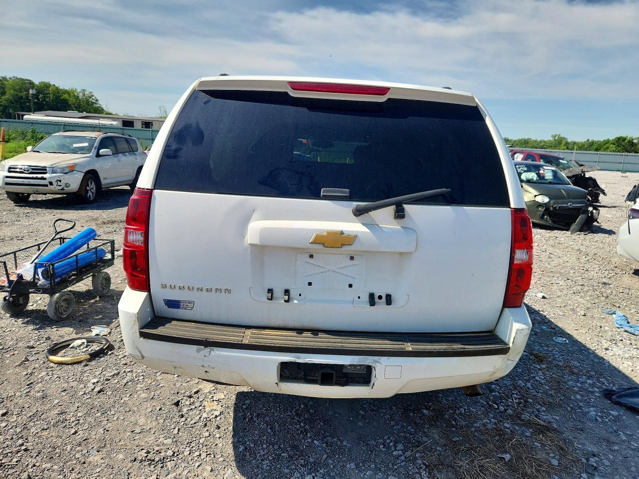 2012 Chevrolet Suburban K2500 - Фото 6