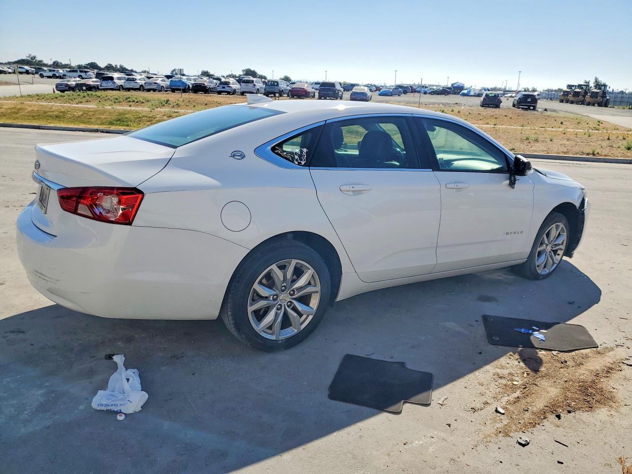 2018 Chevrolet Impala Lt - Фото 3