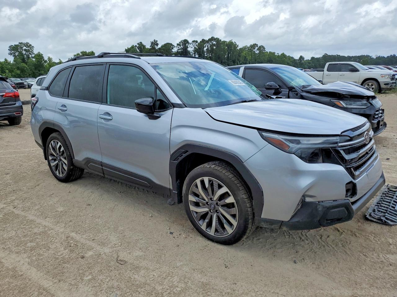 2026 Subaru Forester Touring - Фото 4