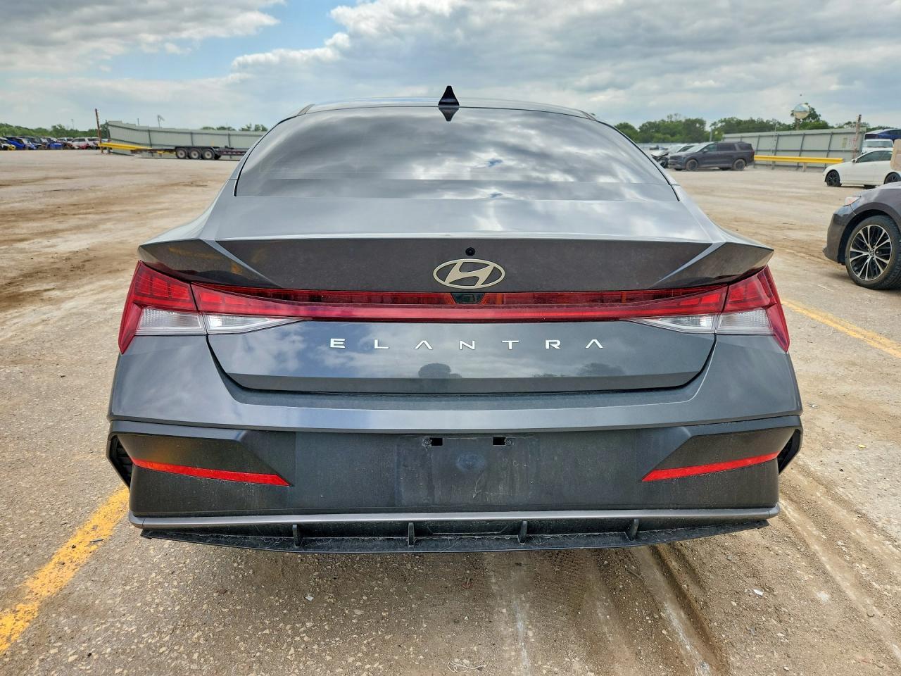 2024 Hyundai Elantra Sel - Фото 6