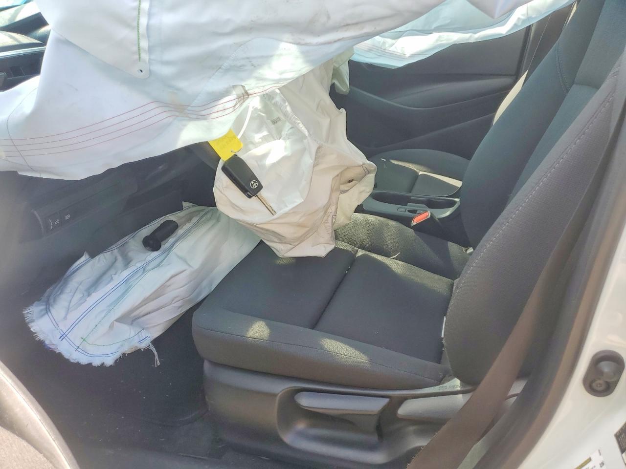 2024 Toyota Corolla Le - Фото 7