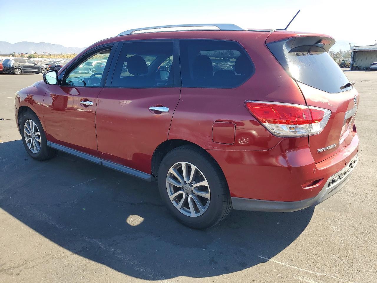 2015 Nissan Pathfinder Sv - Фото 2
