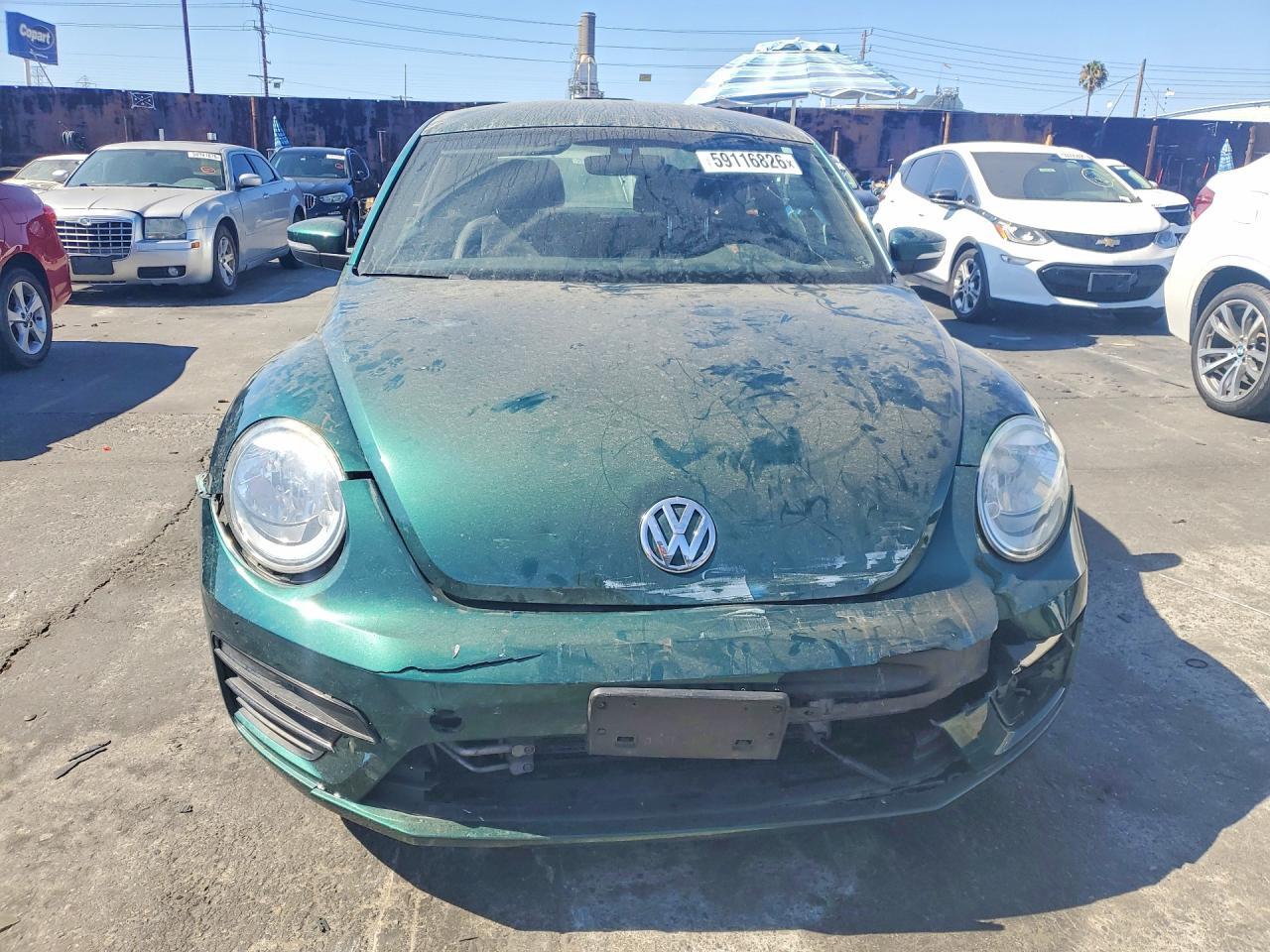 2018 Volkswagen Beetle S - Image 5
