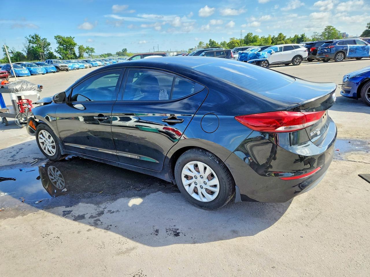 2018 Hyundai Elantra Se - Фото 2