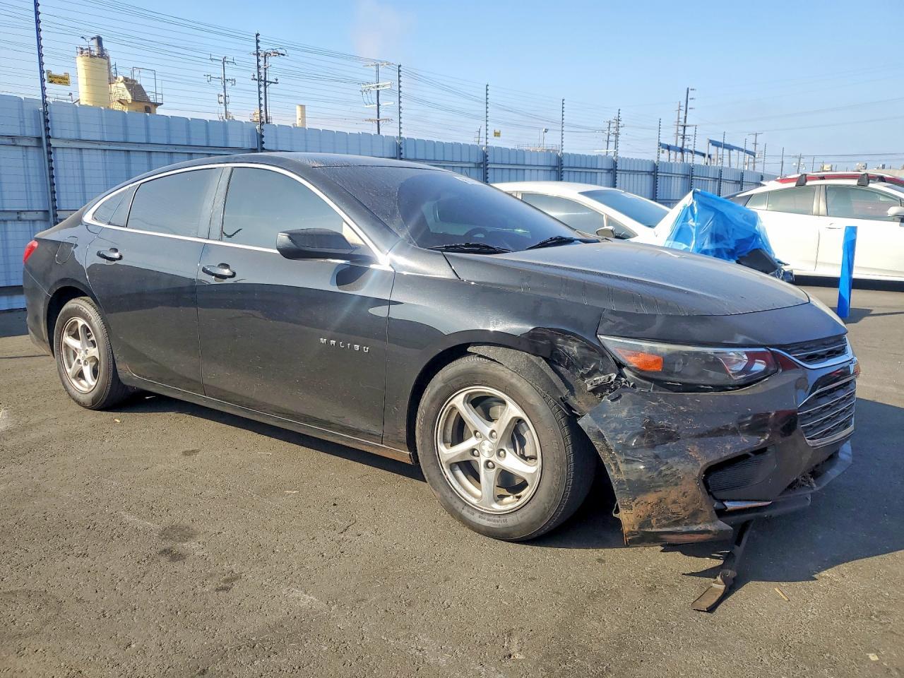 2018 Chevrolet Malibu Ls - Image 4