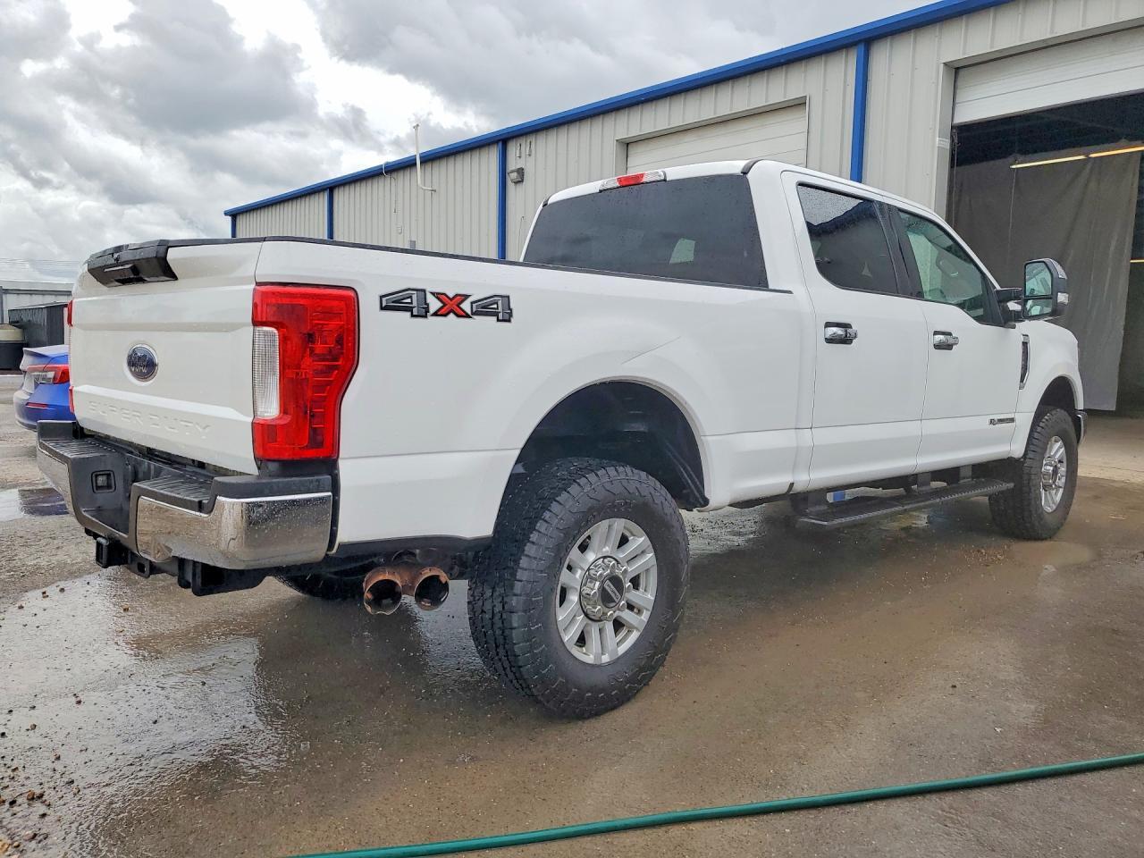 2019 Ford F250 Super Duty - Фото 3