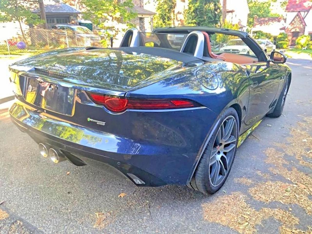 2018 Jaguar F-Type R Dynamic - Фото 3