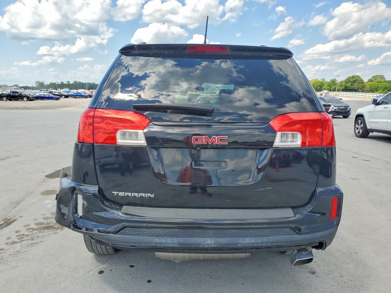 2017 GMC All Other - Фото 6