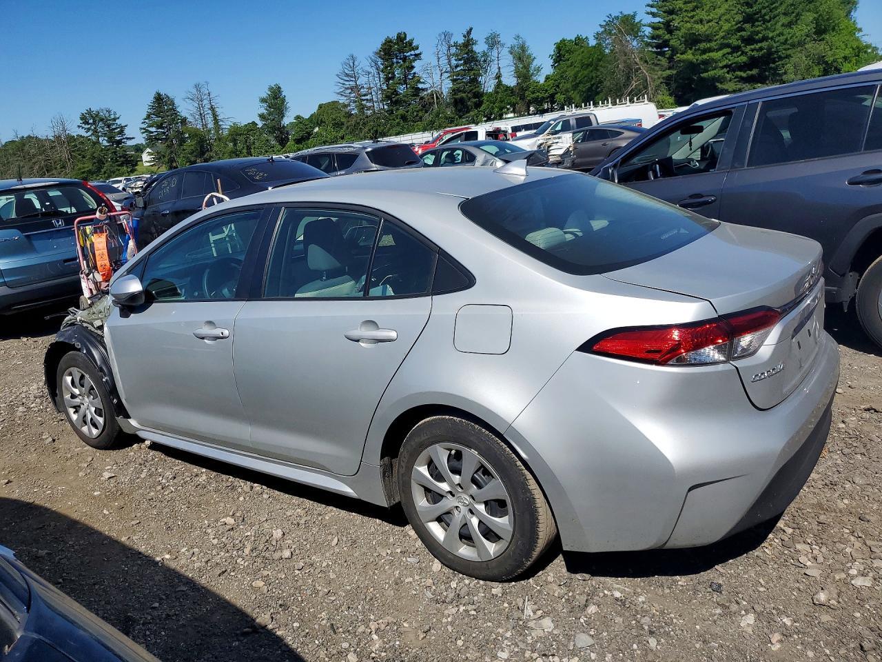 2024 Toyota Corolla Le - Image 2