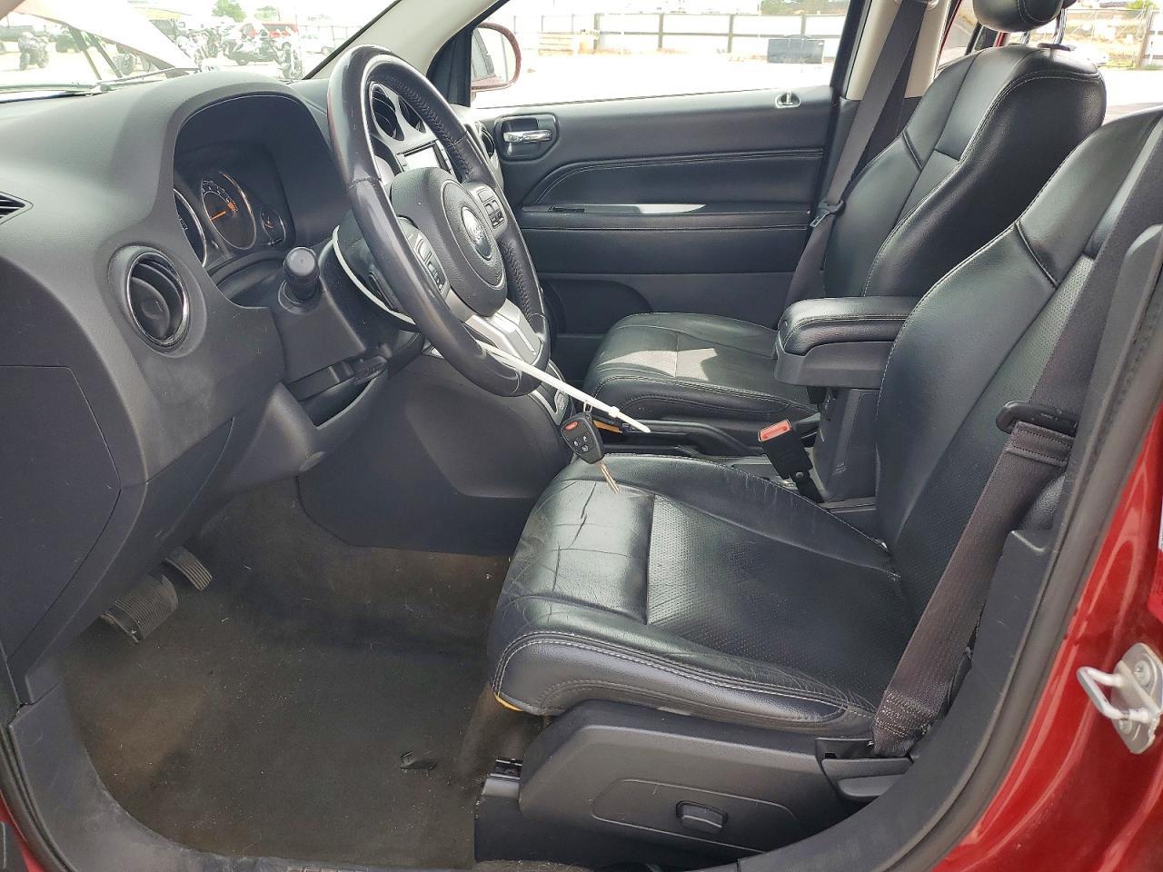 2016 Jeep Compass Latitude - Фото 7