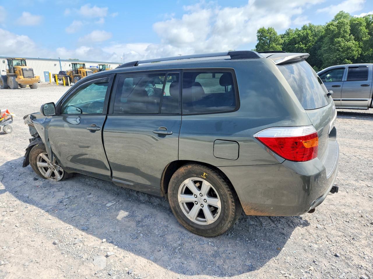 2010 Toyota Highlander Base - Image 2