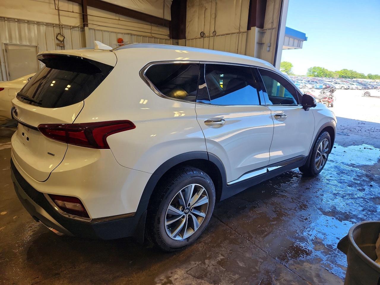 2020 Hyundai Santa Fe Limited - Image 3
