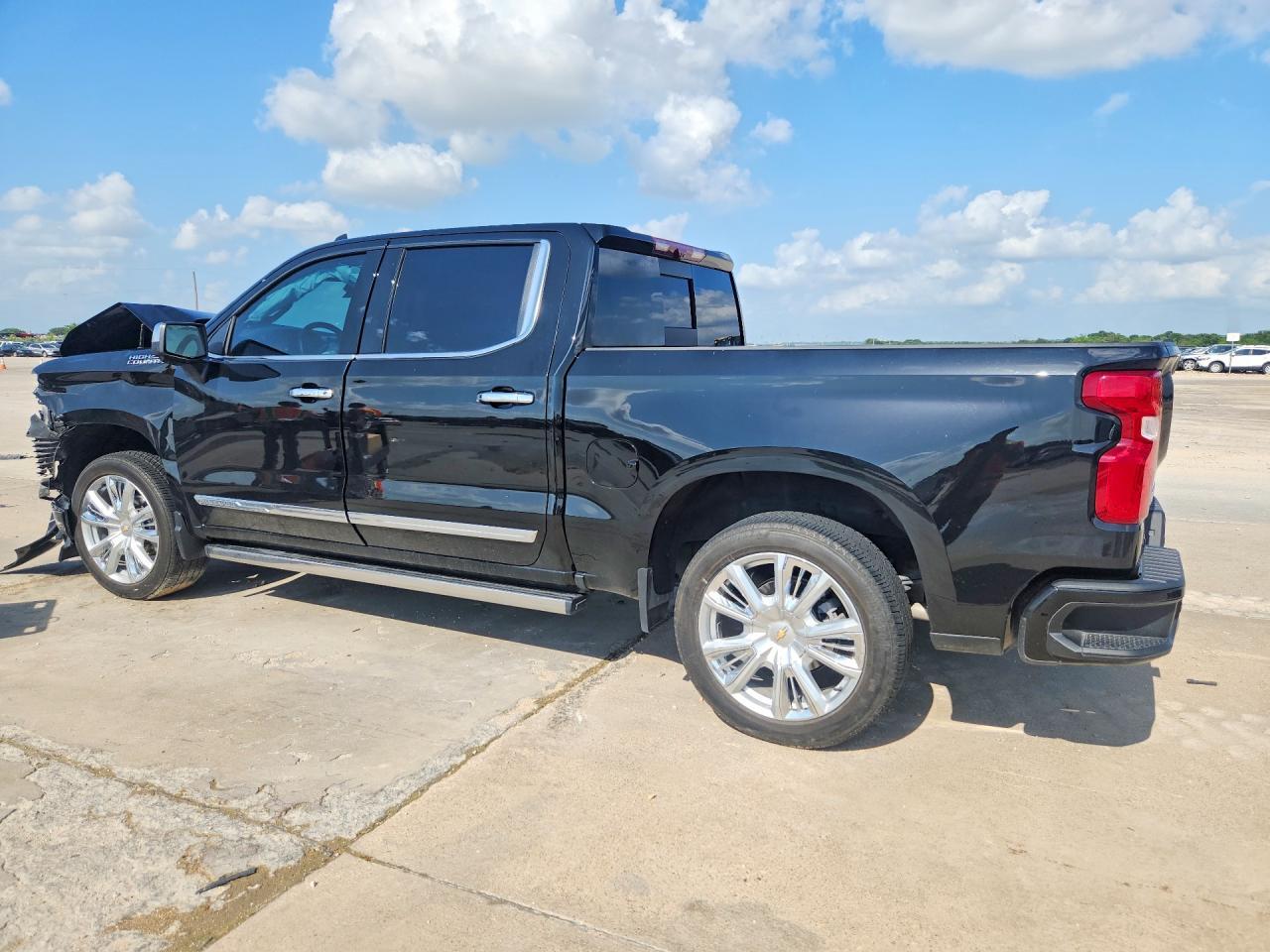 2024 Chevrolet Silverado K1500 High Country - Фото 2