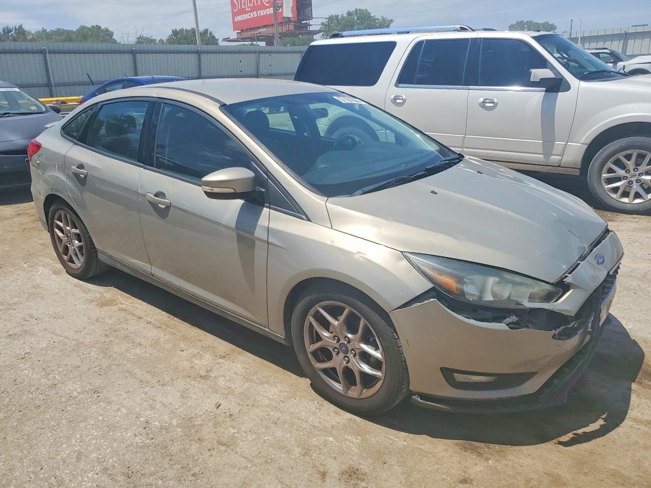 2015 Ford Focus Se - Image 4
