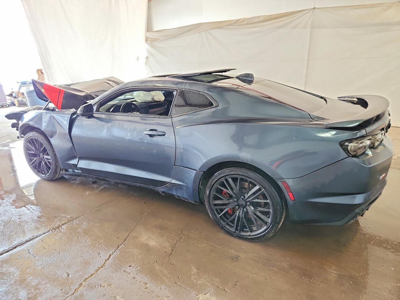 2021 Chevrolet Camaro Ss - Фото 2
