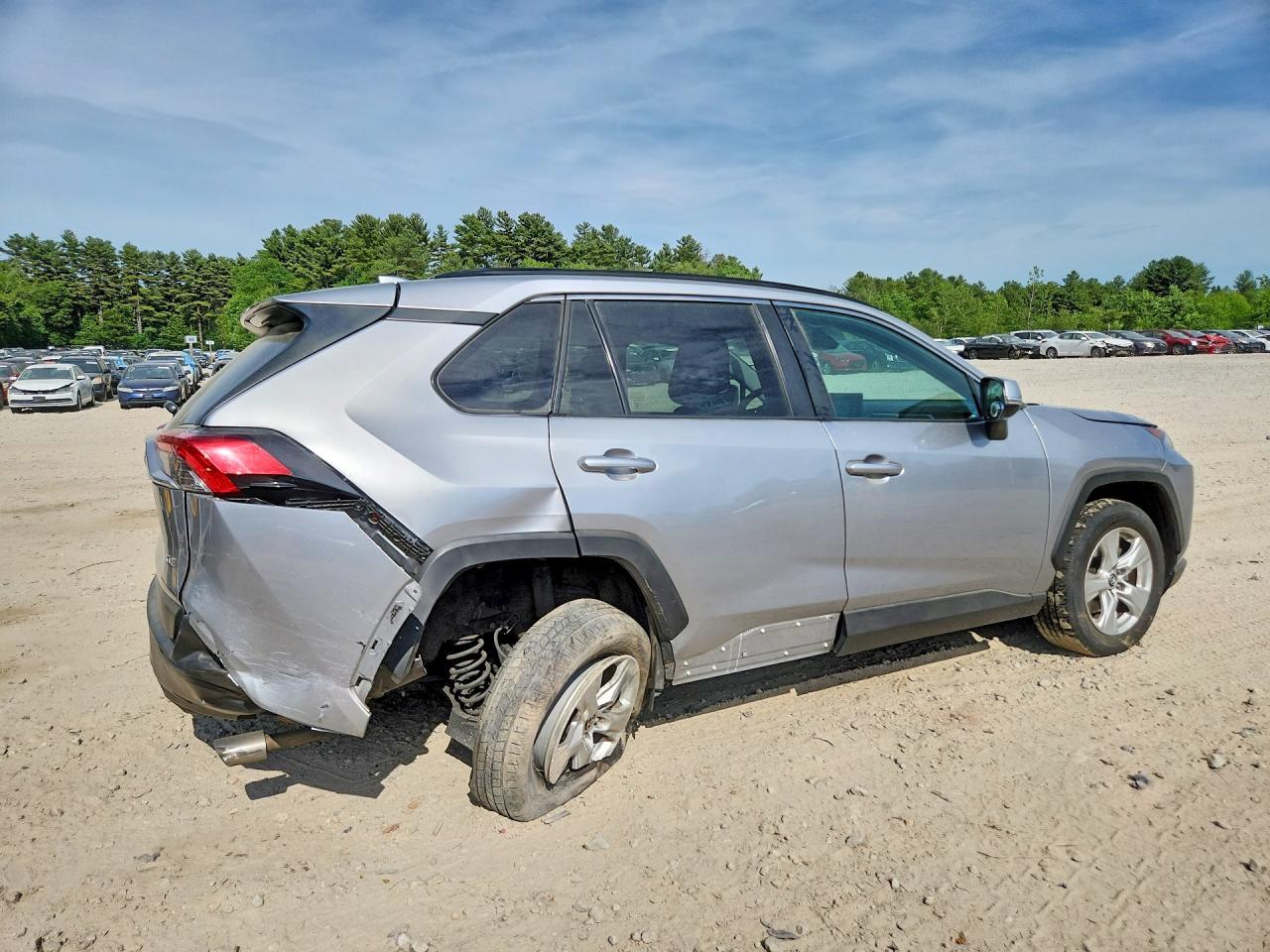 2020 Toyota Rav4 Xle - Фото 3