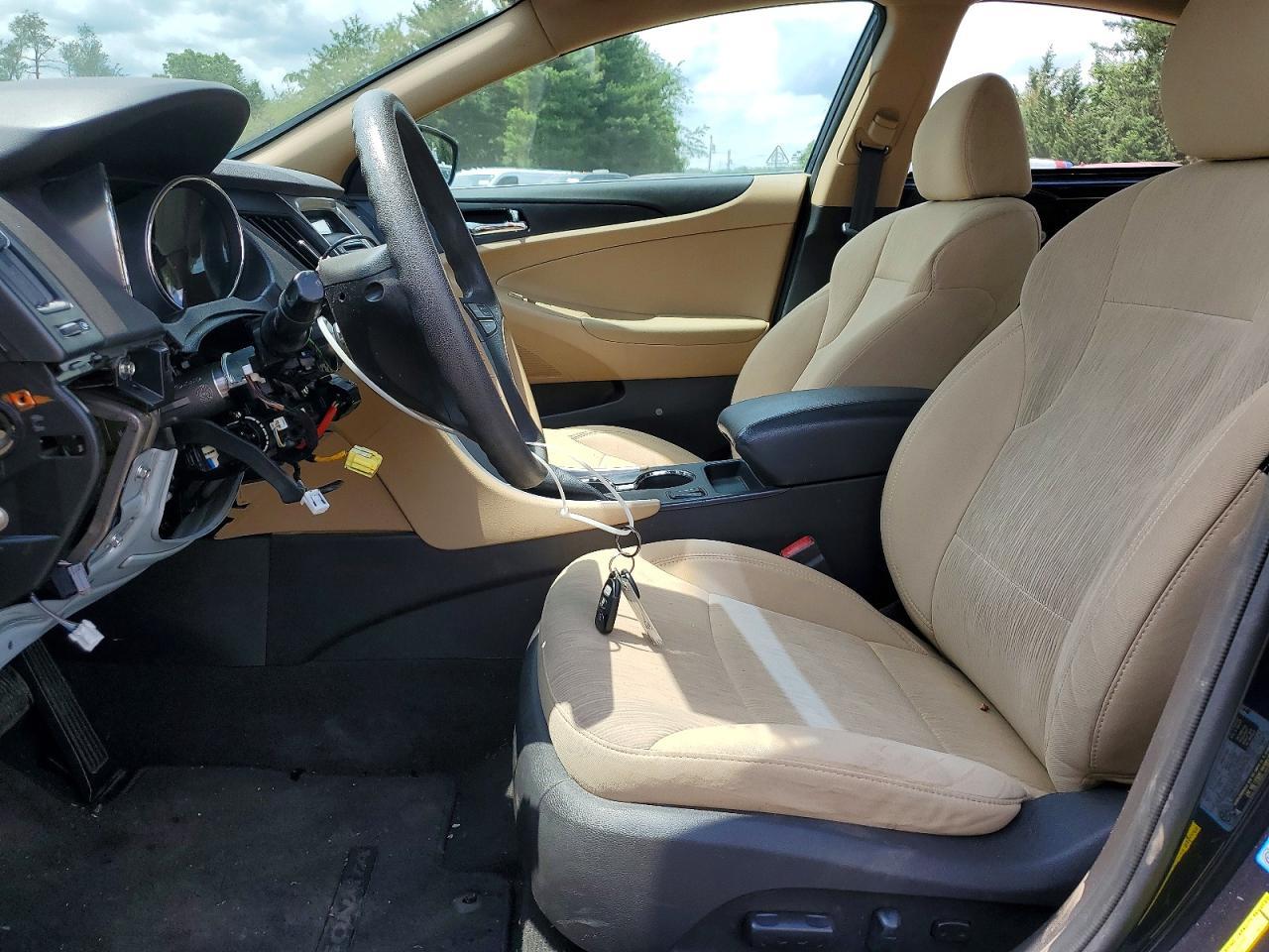 2013 Hyundai Sonata Gls - Image 7