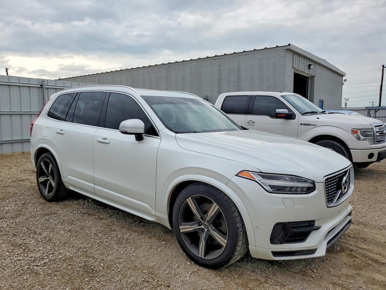 2017 Volvo Xc90 T8 - Фото 4