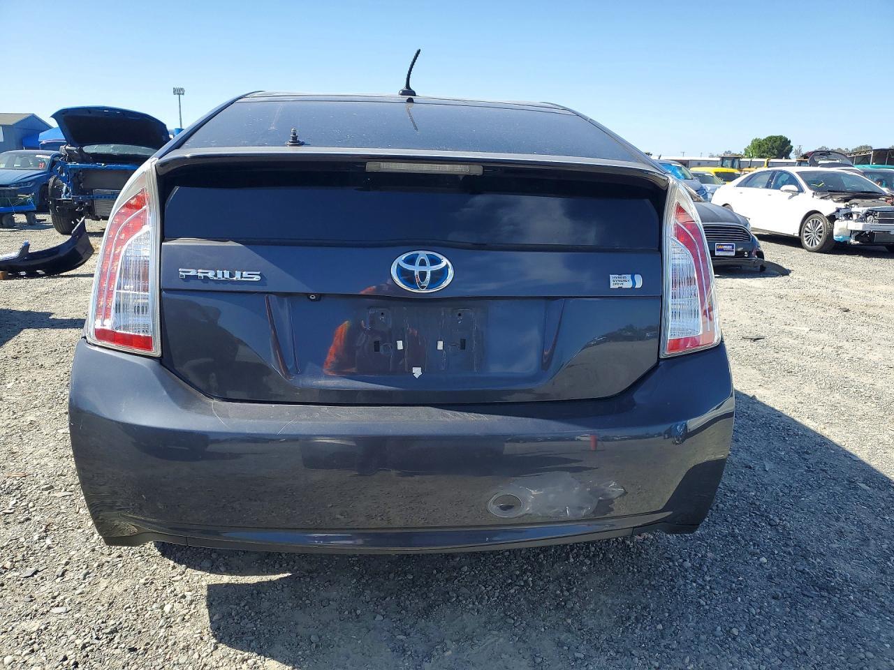 2013 Toyota Prius Five - Фото 6