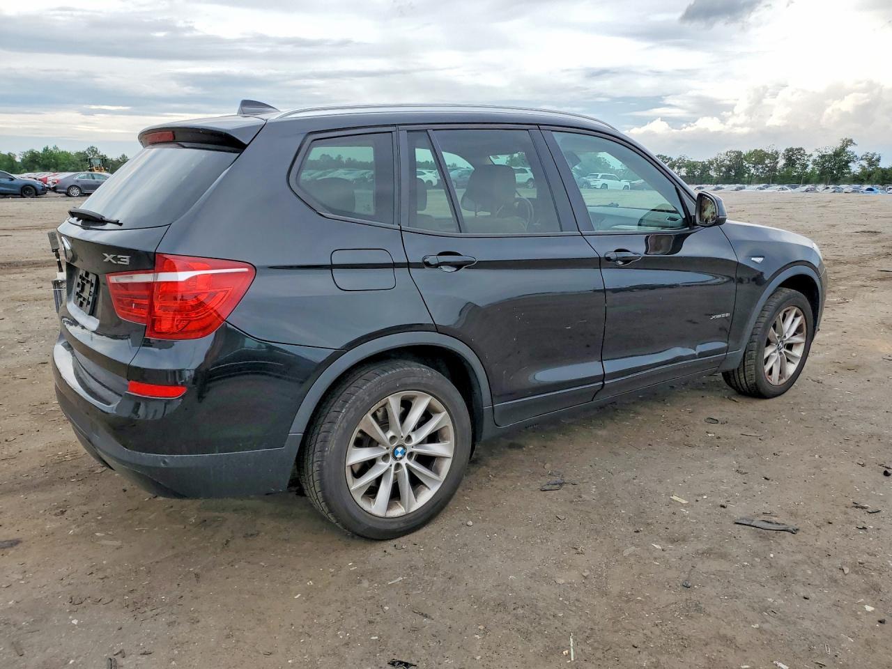 2015 BMW X3 xDrive28I - Фото 3