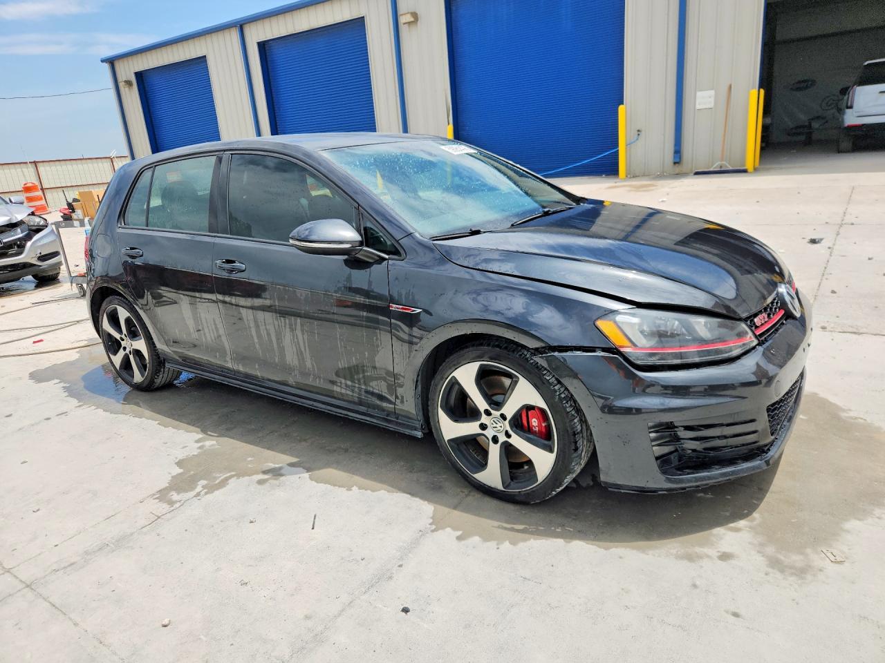 2017 Volkswagen Gti S/Se - Image 4