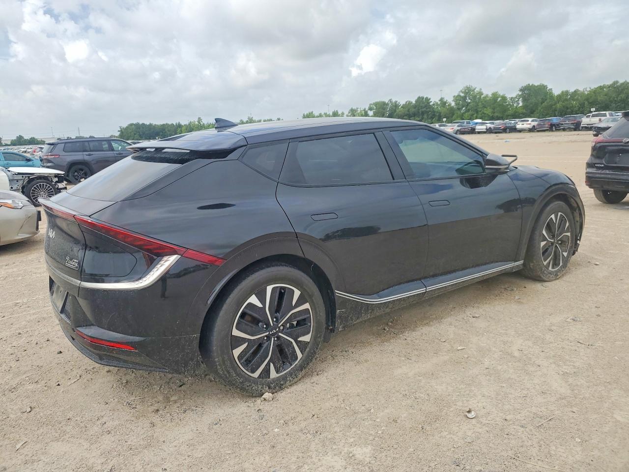 2024 Kia Ev6 Wind - Image 3