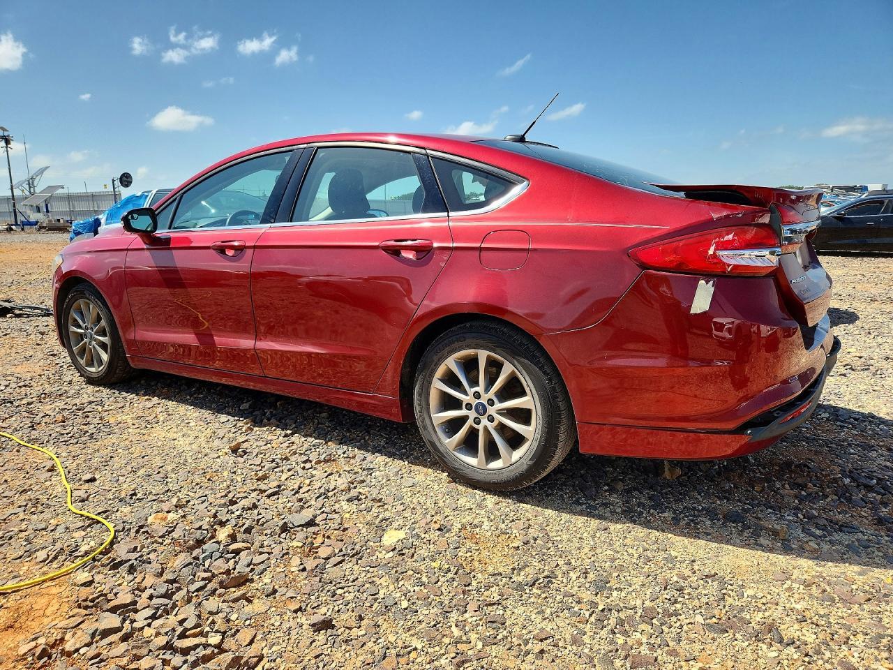 2017 Ford Fusion Se - Фото 2
