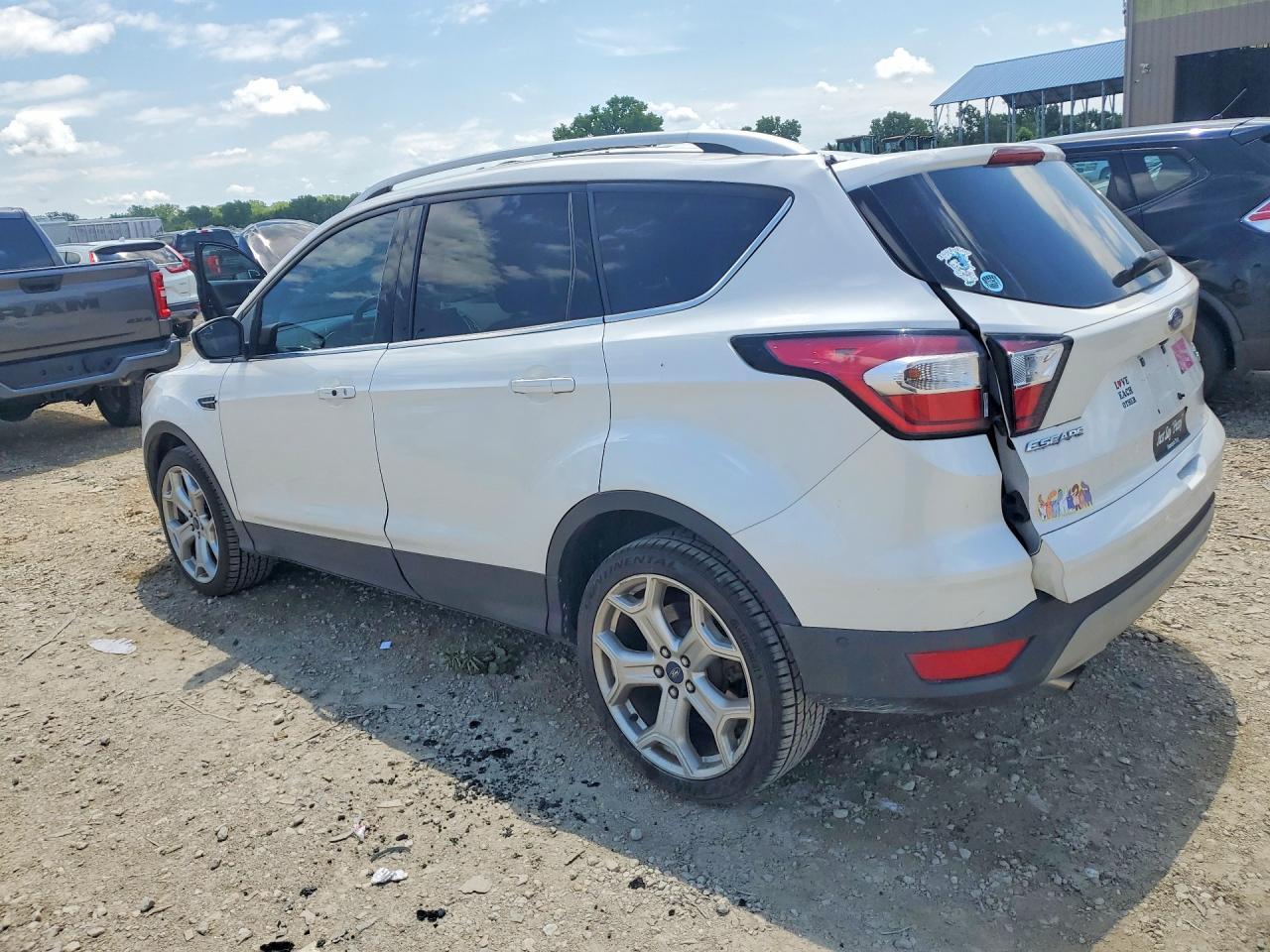2018 Ford Escape Titanium - Image 2
