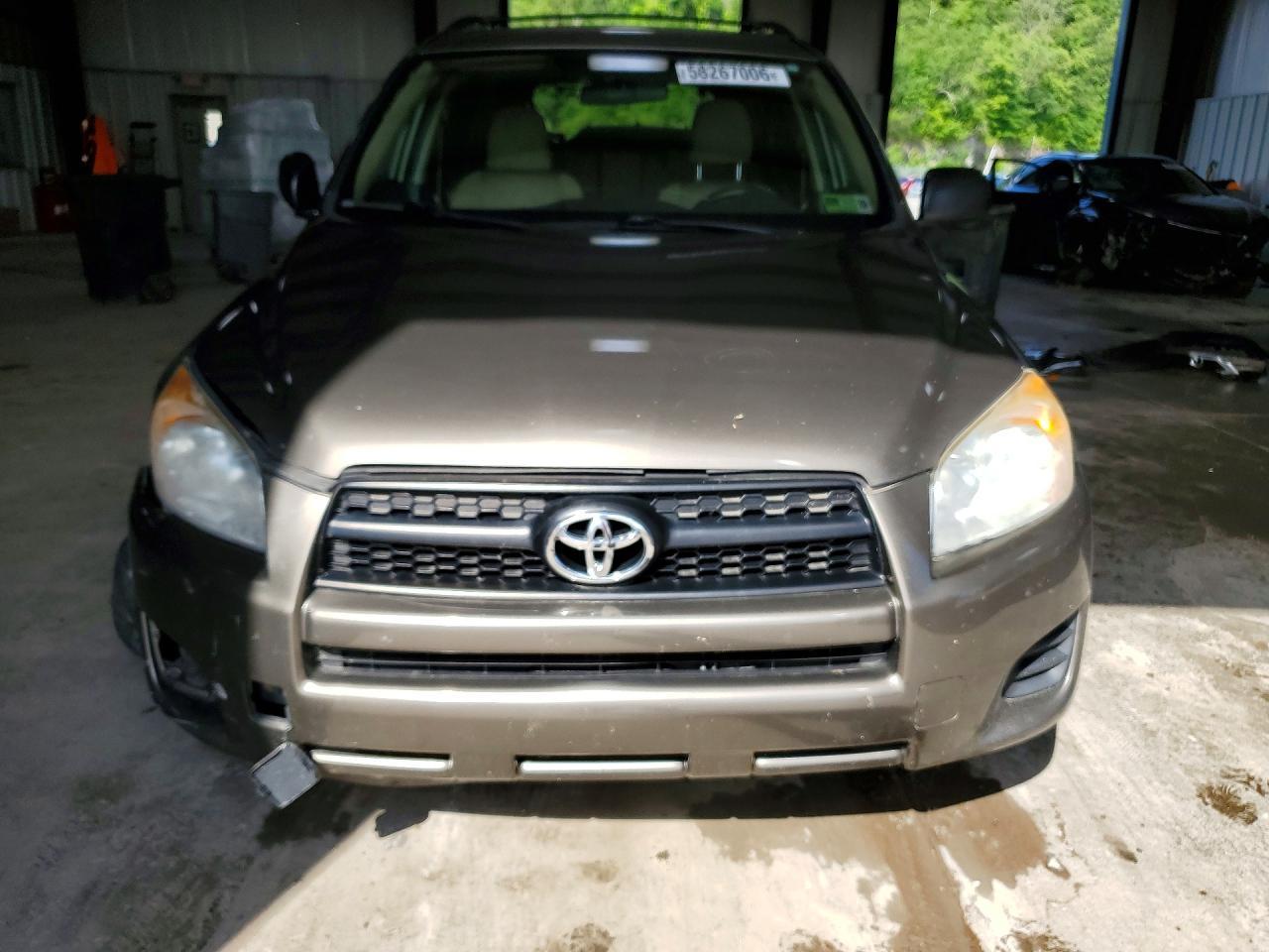 2011 Toyota Rav4 Base - Image 5