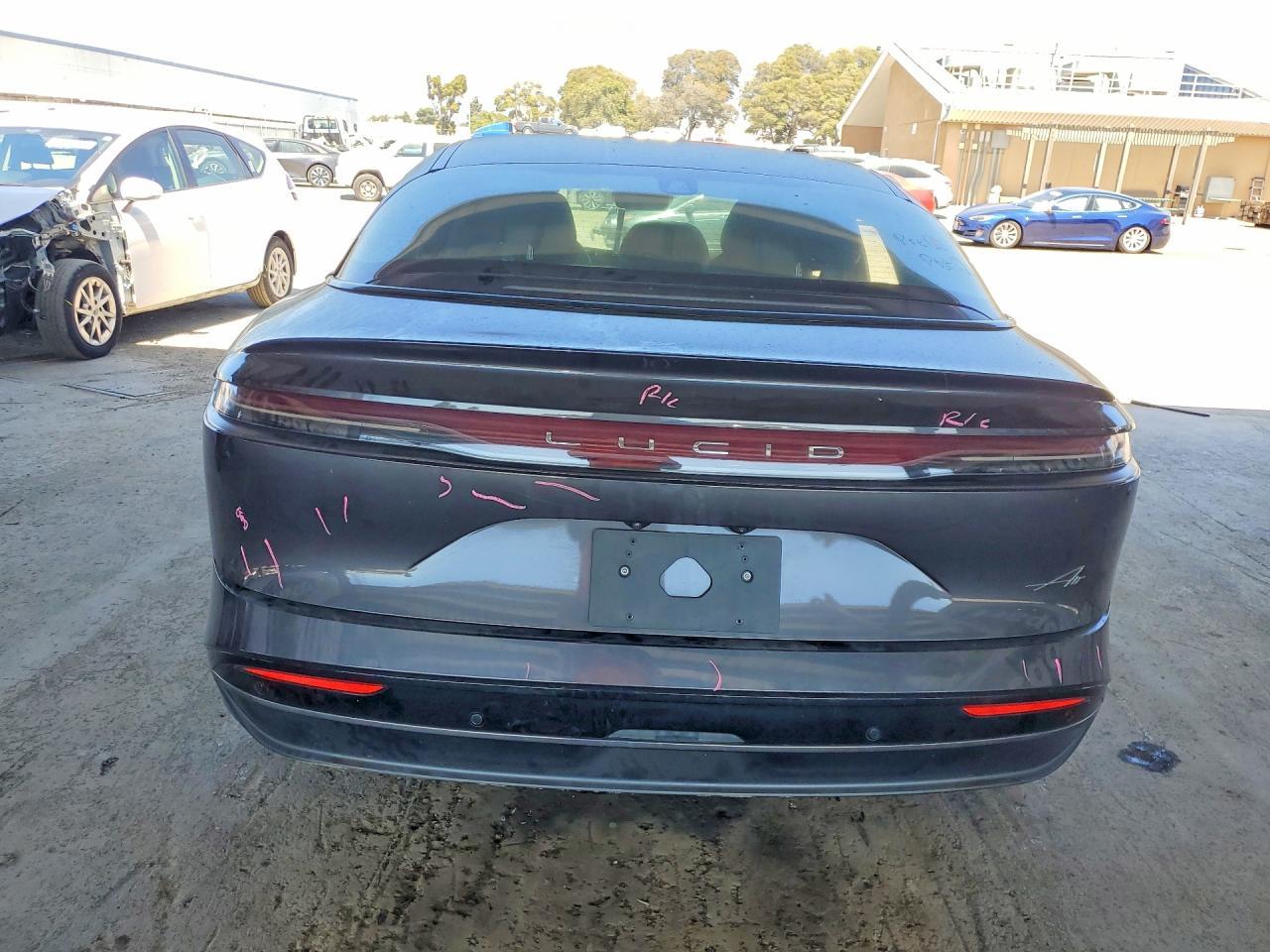 2025 Lucid Motors Air Pure - Image 6