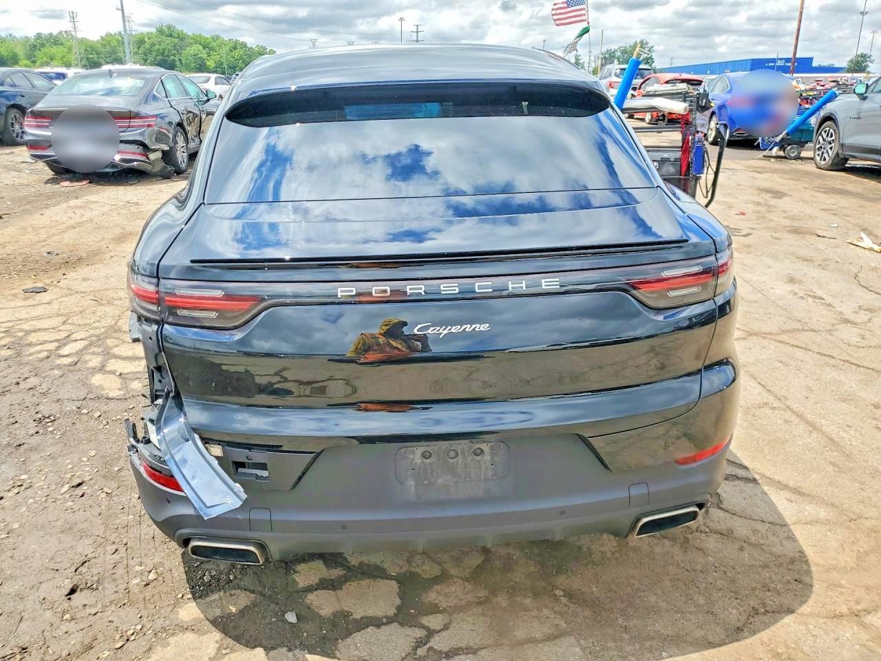 2023 Porsche Cayenne Coupe - Фото 6