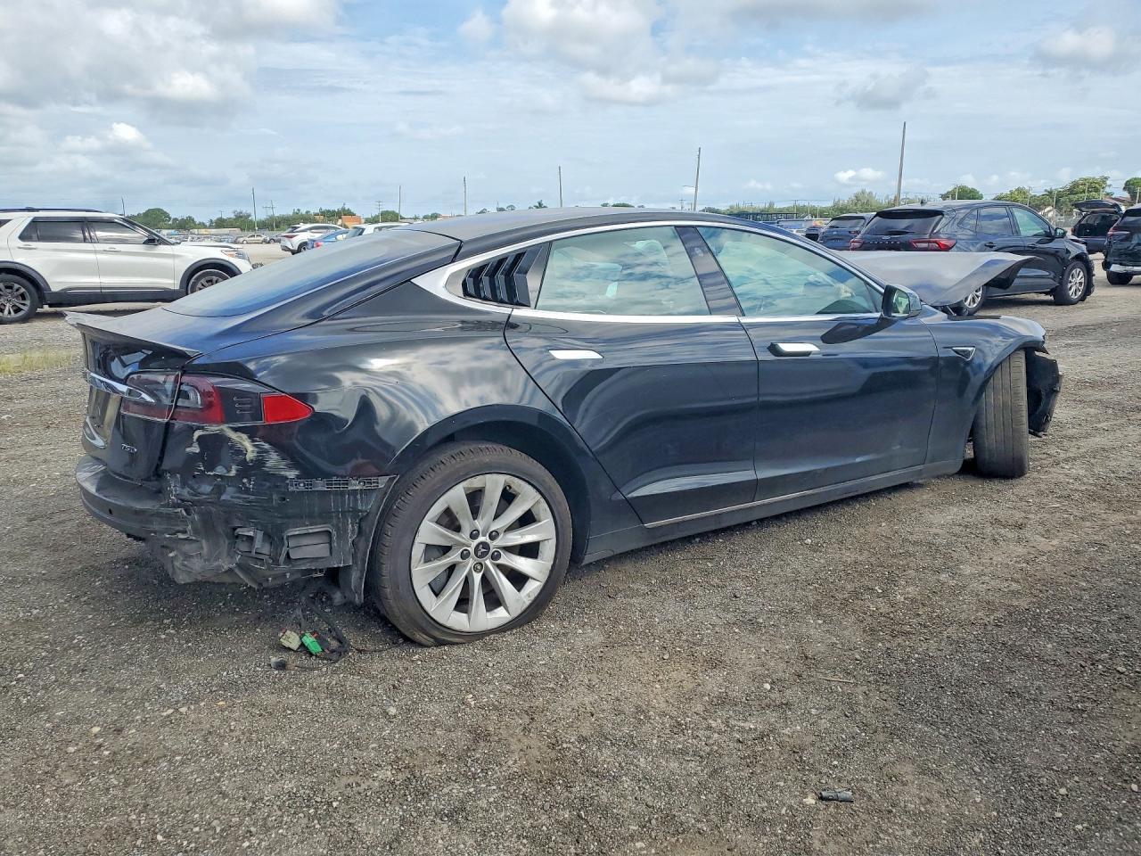 2018 Tesla Model S - Image 3