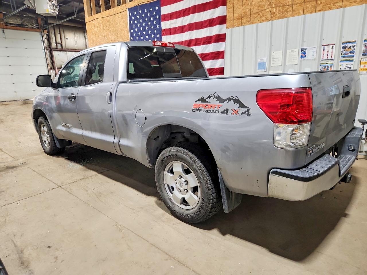 2013 Toyota Tundra Double Cab Sr5 - Фото 2