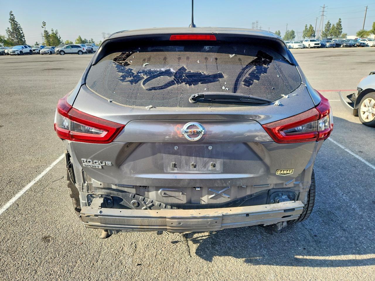 2021 Nissan Rogue Sport S - Image 6