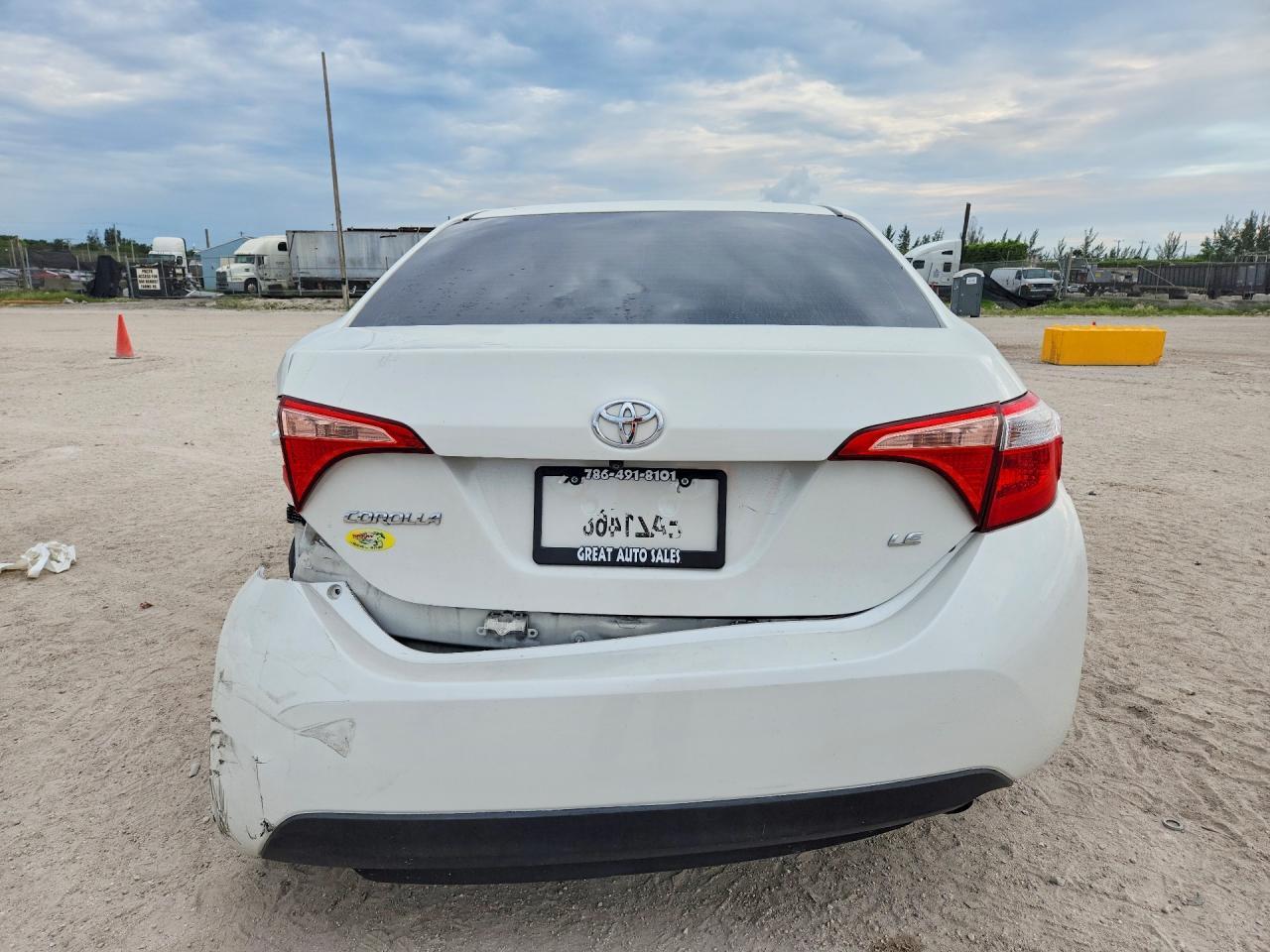 2017 Toyota Corolla Le - Image 6