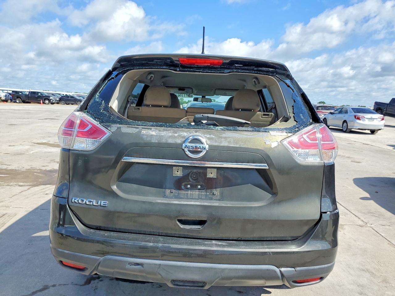 2015 Nissan Rogue S - Фото 6