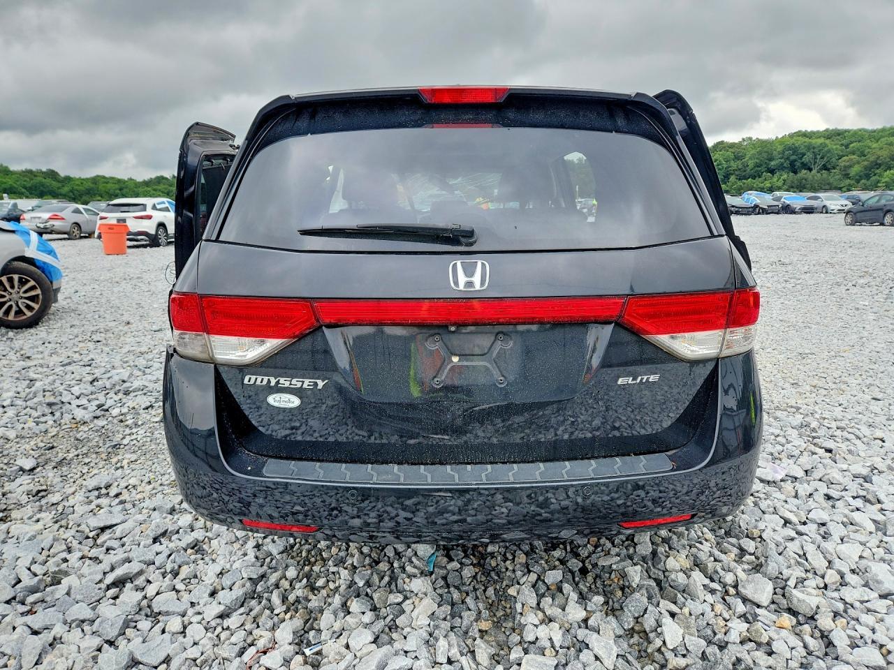2015 Honda Odyssey Touring - Фото 6