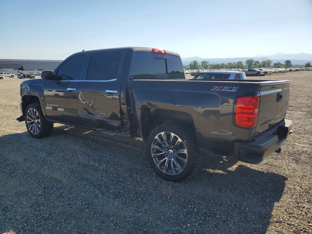 2016 Chevrolet Silverado K1500 Lt - Image 2