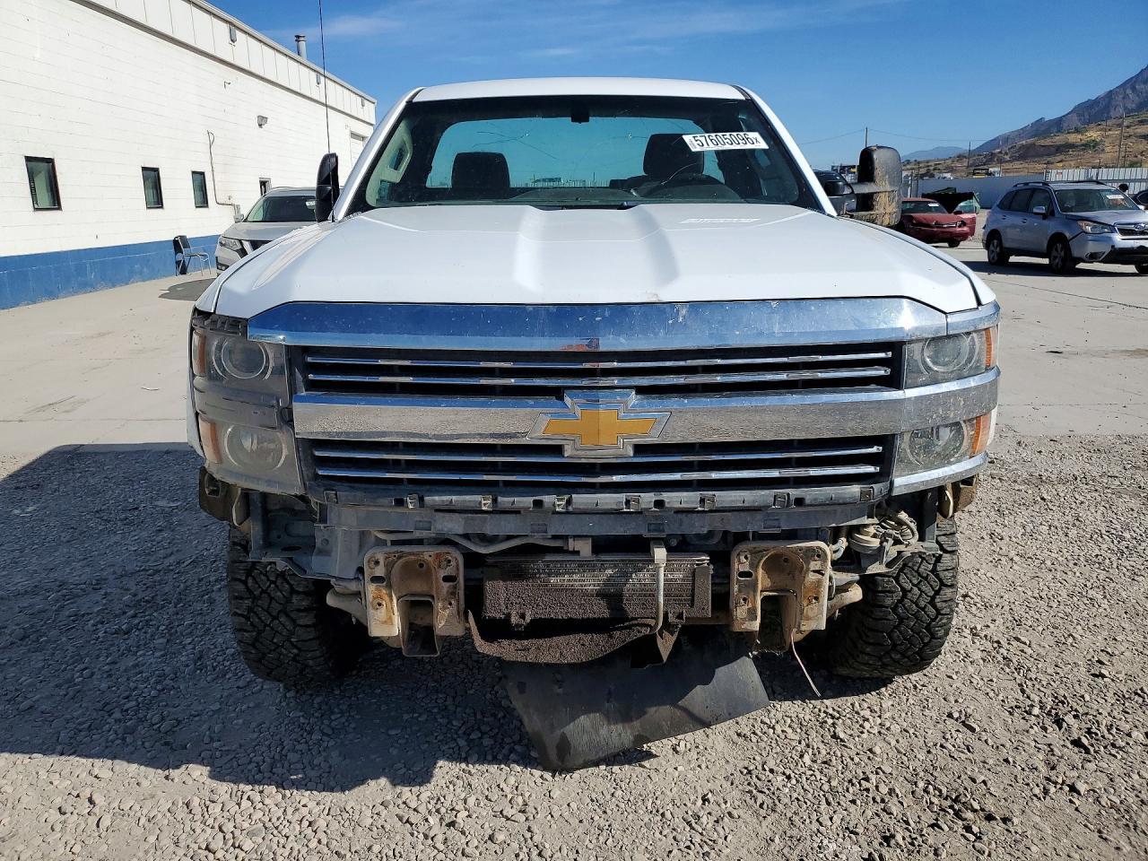 2016 Chevrolet Silverado K3500 - Фото 5