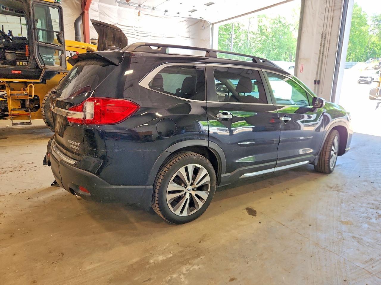 2022 Subaru Ascent Touring - Фото 3