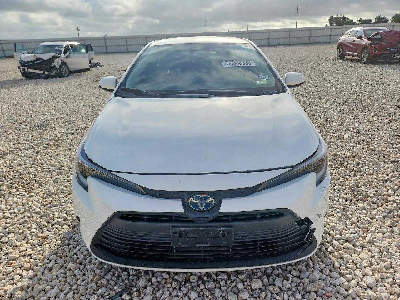2023 Toyota Corolla Hybrid Le - Image 5