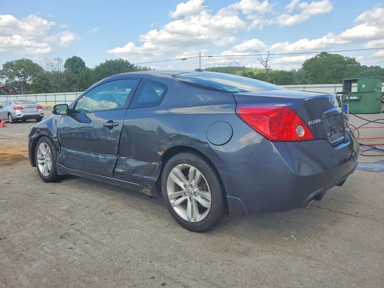 2013 Nissan Altima S - Фото 2