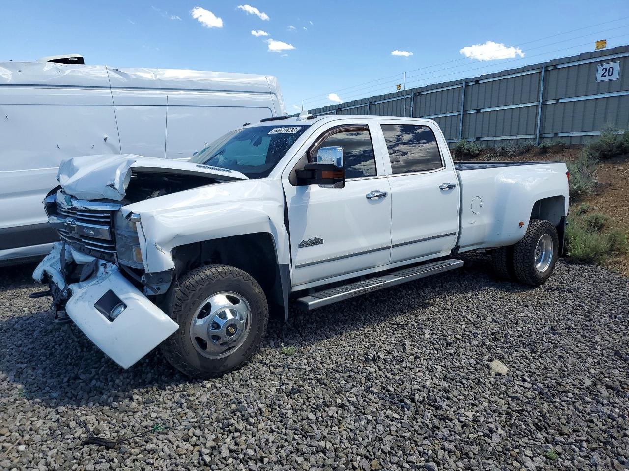2015 Chevrolet Silverado K3500 High Country