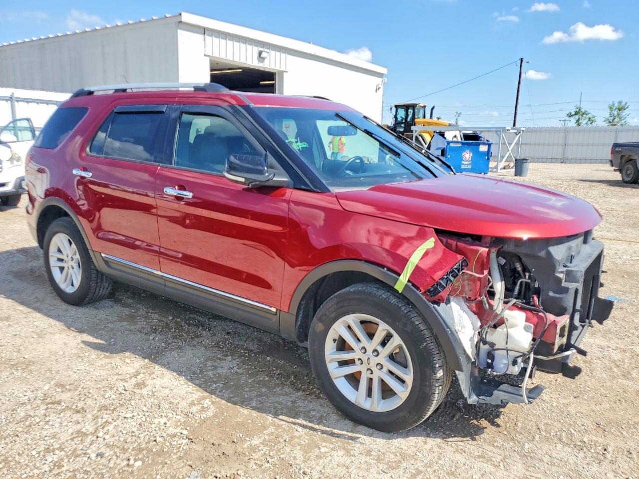 2015 Ford Explorer Xlt - Фото 4