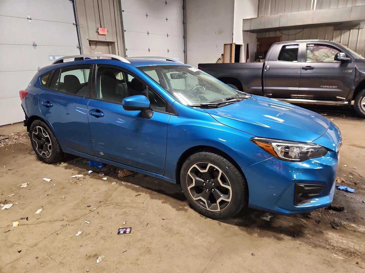 2017 Subaru Impreza Premium Plus - Фото 4
