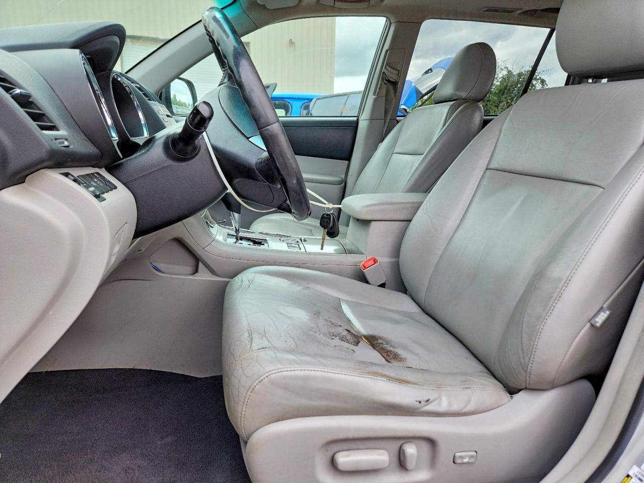 2011 Toyota Highlander Se - Фото 7
