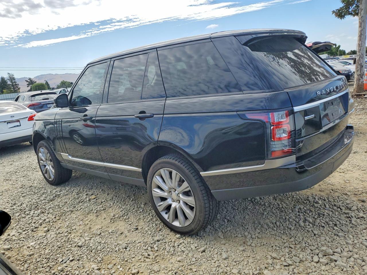 2014 Land Rover Range Rover Supercharged - Image 2