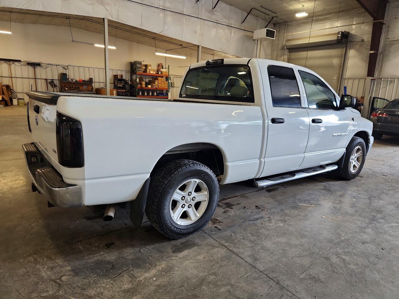 2007 Dodge Ram 1500 St - Image 3
