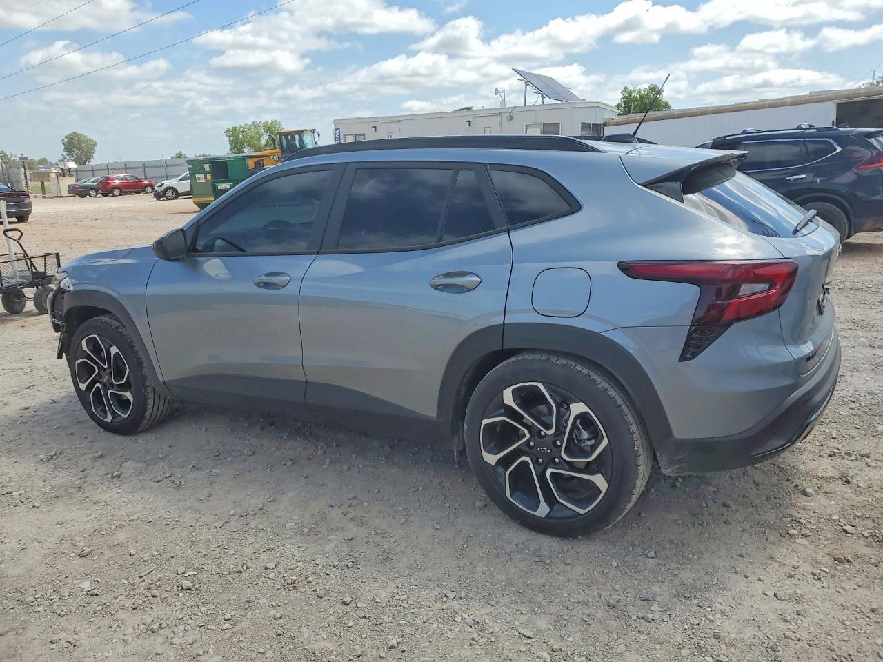 2026 Chevrolet Trax 2Rs - Фото 2